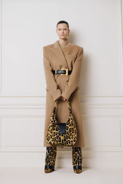 Look 3